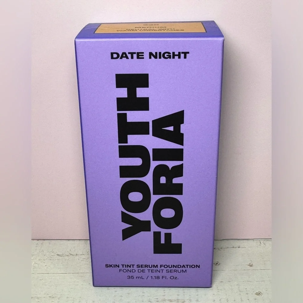 YOUTHFORIA DATE NIGHT FOUNDATION 68% SKINCARE (330 Medium) 35 ml / 1.18 fl oz